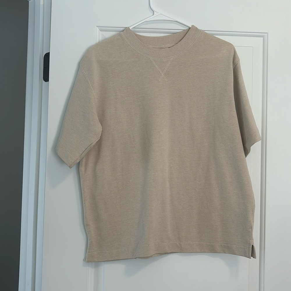 HM T-SHIRT